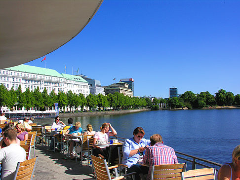 Foto Brunchterrasse auf dem Alster Pavillon - Hamburg